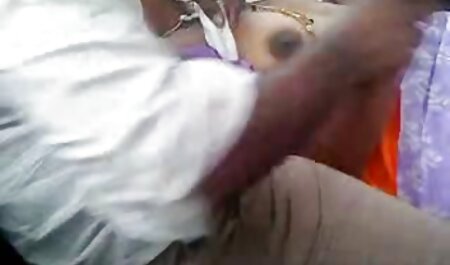او آنقدر با استمناء حرکت کرد که حتی کانال سک30 متوجه چگونگی فیلمبرداری او نشد.