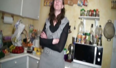 دو MILF با مشاعره بزرگ یک ماشین کانال داستانسکسی جنسی را با ماله ها تجربه می کنند