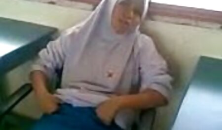 یک مرد دانشجویی را با جوراب در سوراخ مقعد ، در نزدیکی جهان خیره کانال تلگرام سکسی بدون فیلتر می کند
